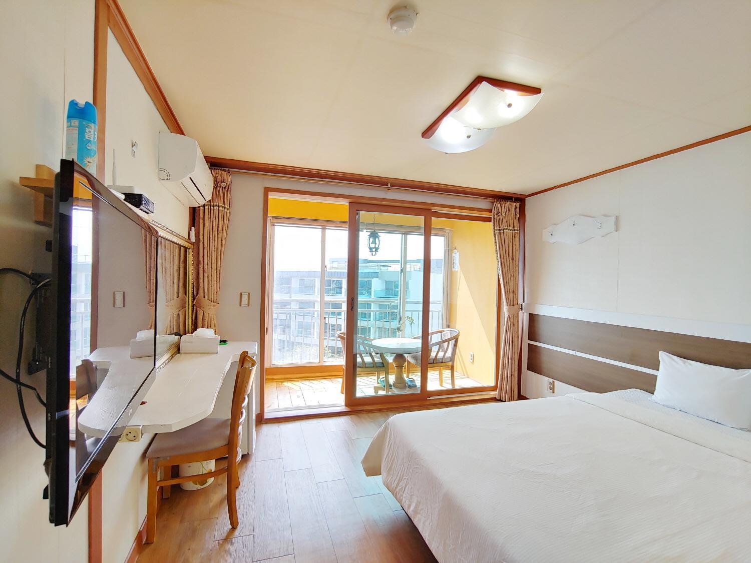 Bomulsum Guest House Сеогвипо Екстериор снимка