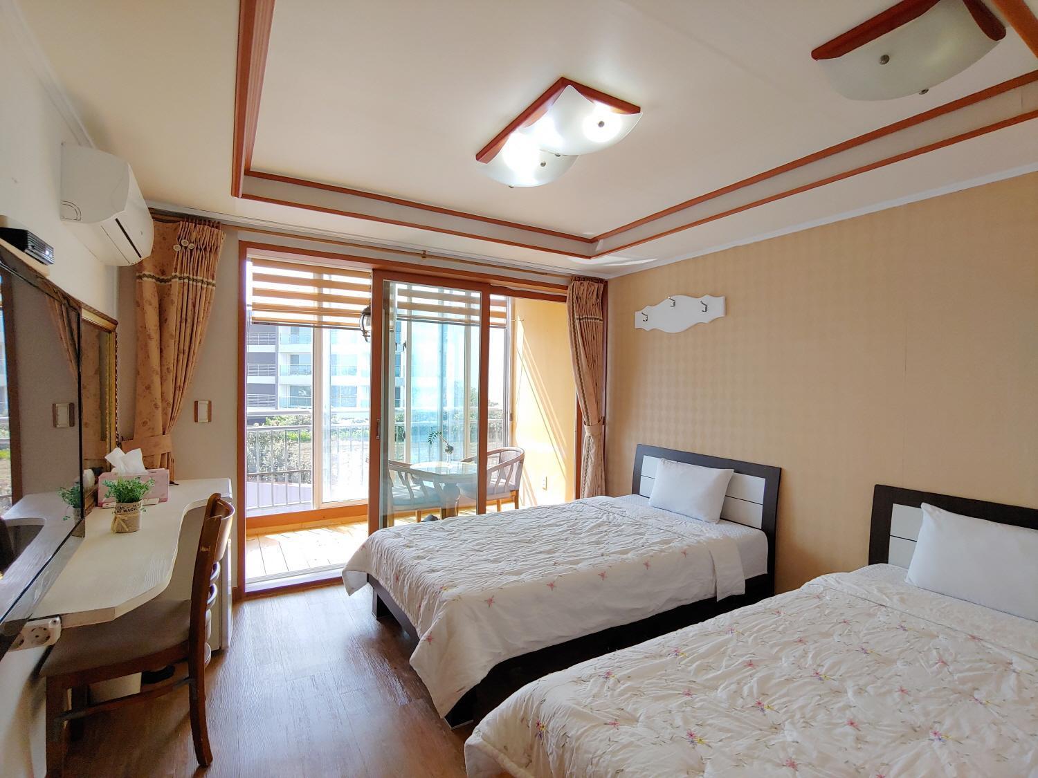 Bomulsum Guest House Сеогвипо Екстериор снимка